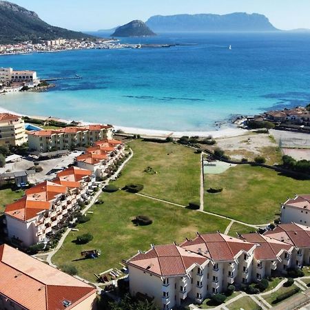 Beach House Rebe Appartement Golfo Aranci Buitenkant foto