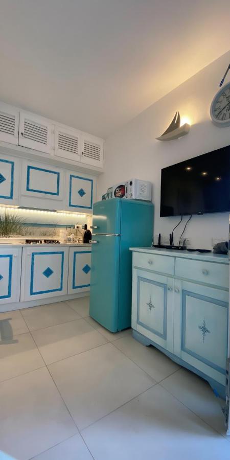 Beach House Rebe Appartement Golfo Aranci Buitenkant foto